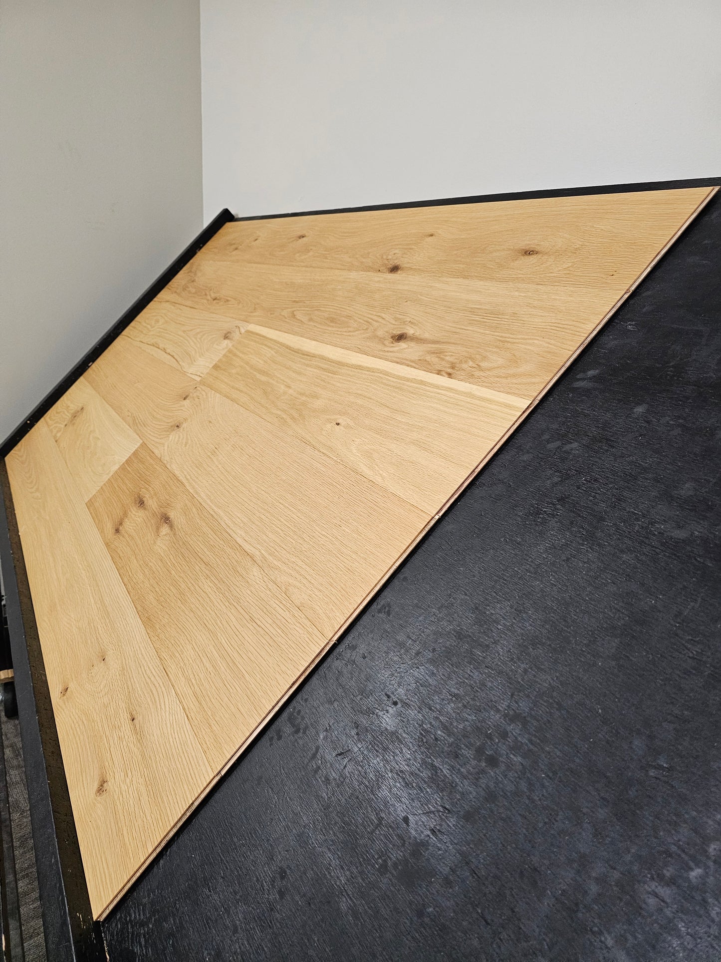 7 1/2" x 3/8" Engineered European White Oak Camden Hardwood Flooring