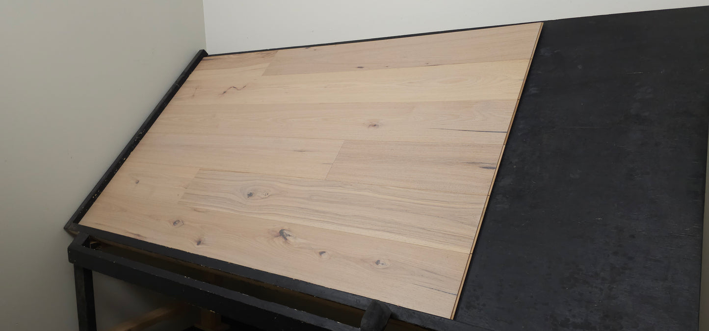 7 1/2" x 5/8" Engineered Hickory Mistflower Hardwood Flooring