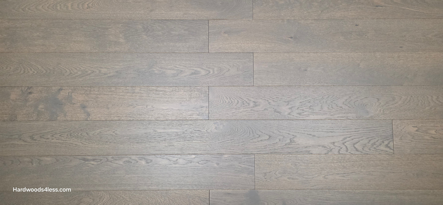 5 7/8" x 9/16" Engineered European Oak Mount Mitchell Hardwood Flooring. Shown wide up close.