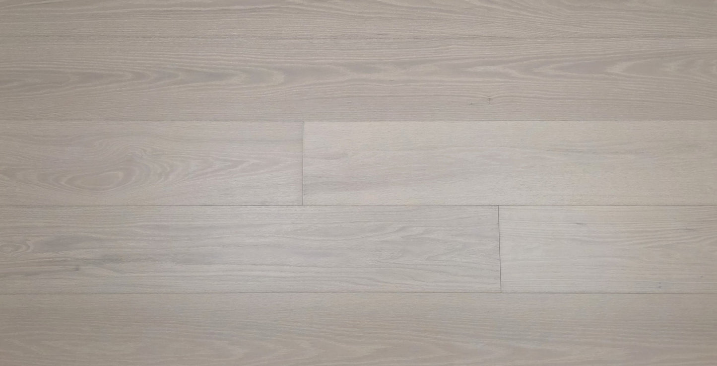 Engineered European Oak Antenne Hardwood Flooring closeup