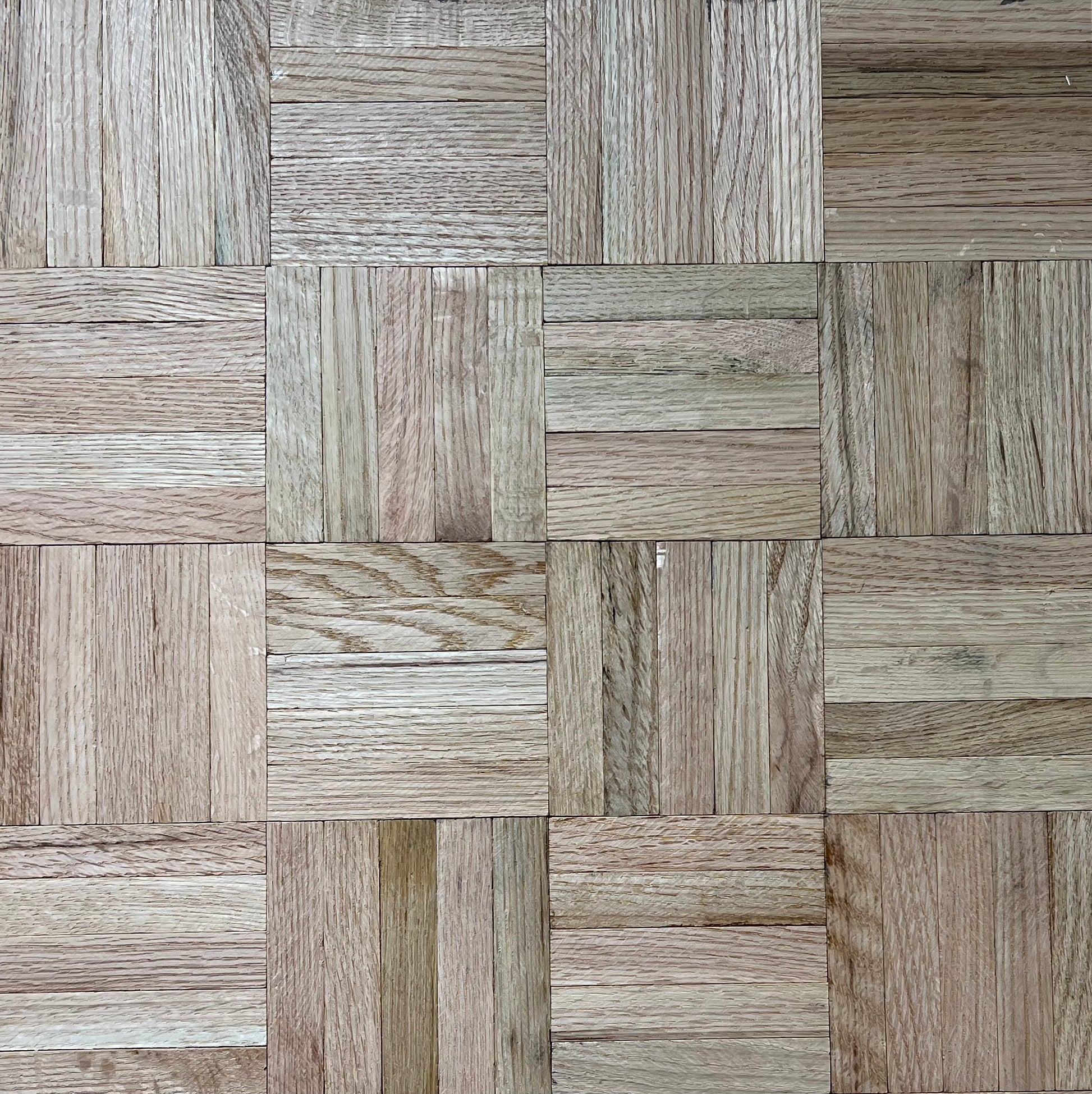 Unfinished Red Oak 5-slat Parquet Hardwood Flooring close up