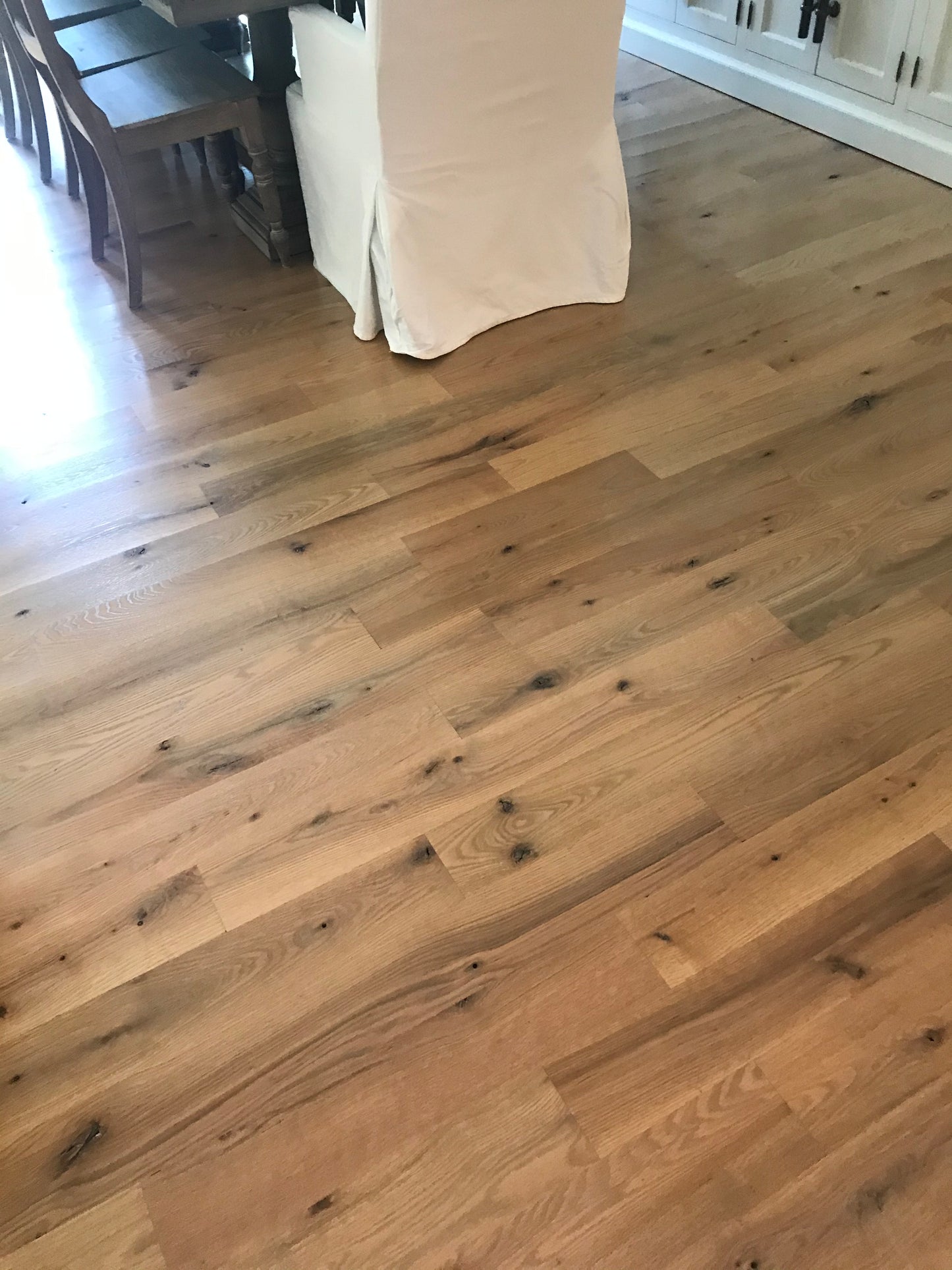 7" x 3/4" Unfinished Northern Oak Live Sawn Hardwood Flooring