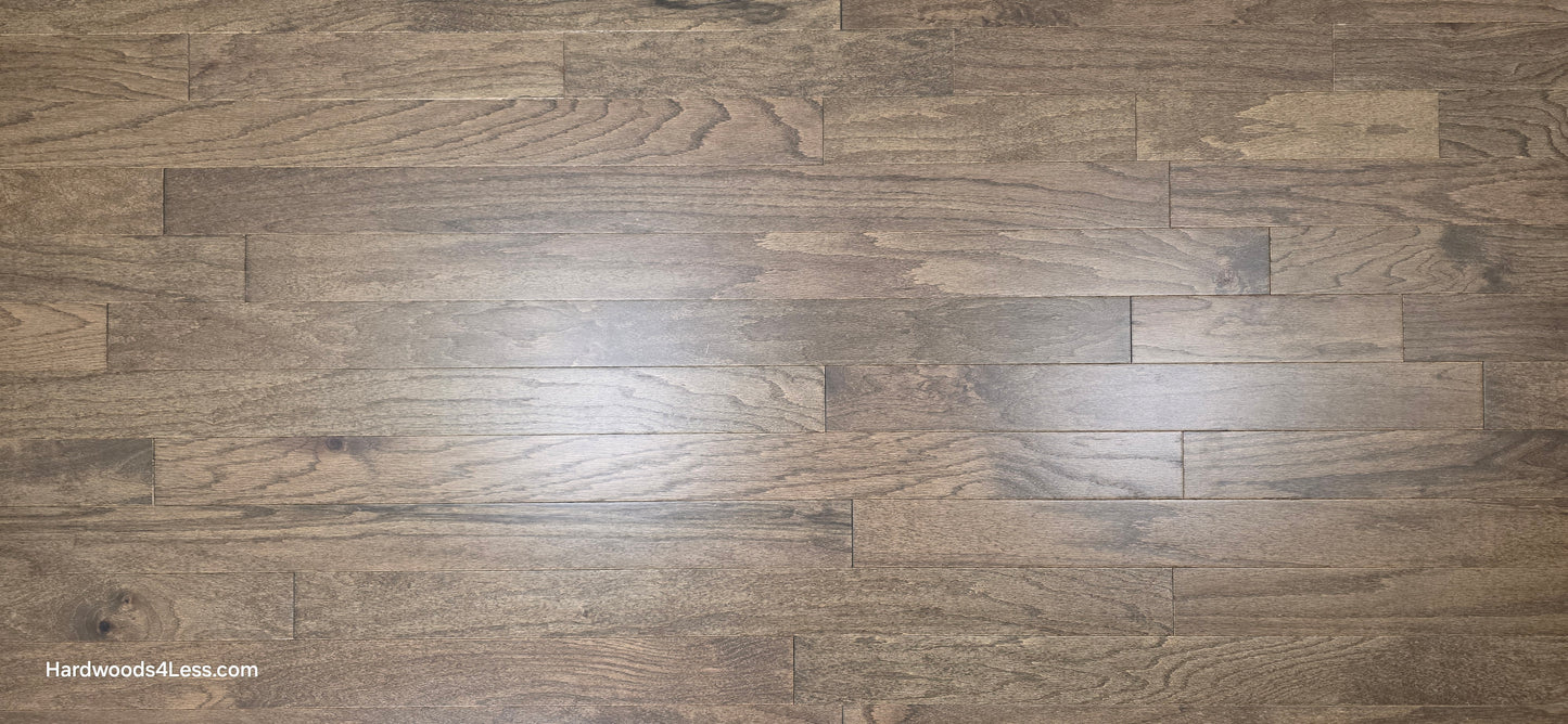 3" x 3/8" Engineered Red Oak Mace Hardwood Flooring. Shown close up. Full format.