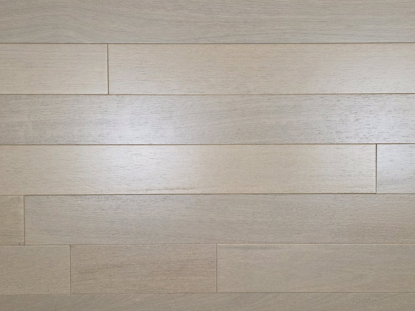 4" x 3/4" Solid Brazilian Oak Deriva Hardwood Flooring Close up