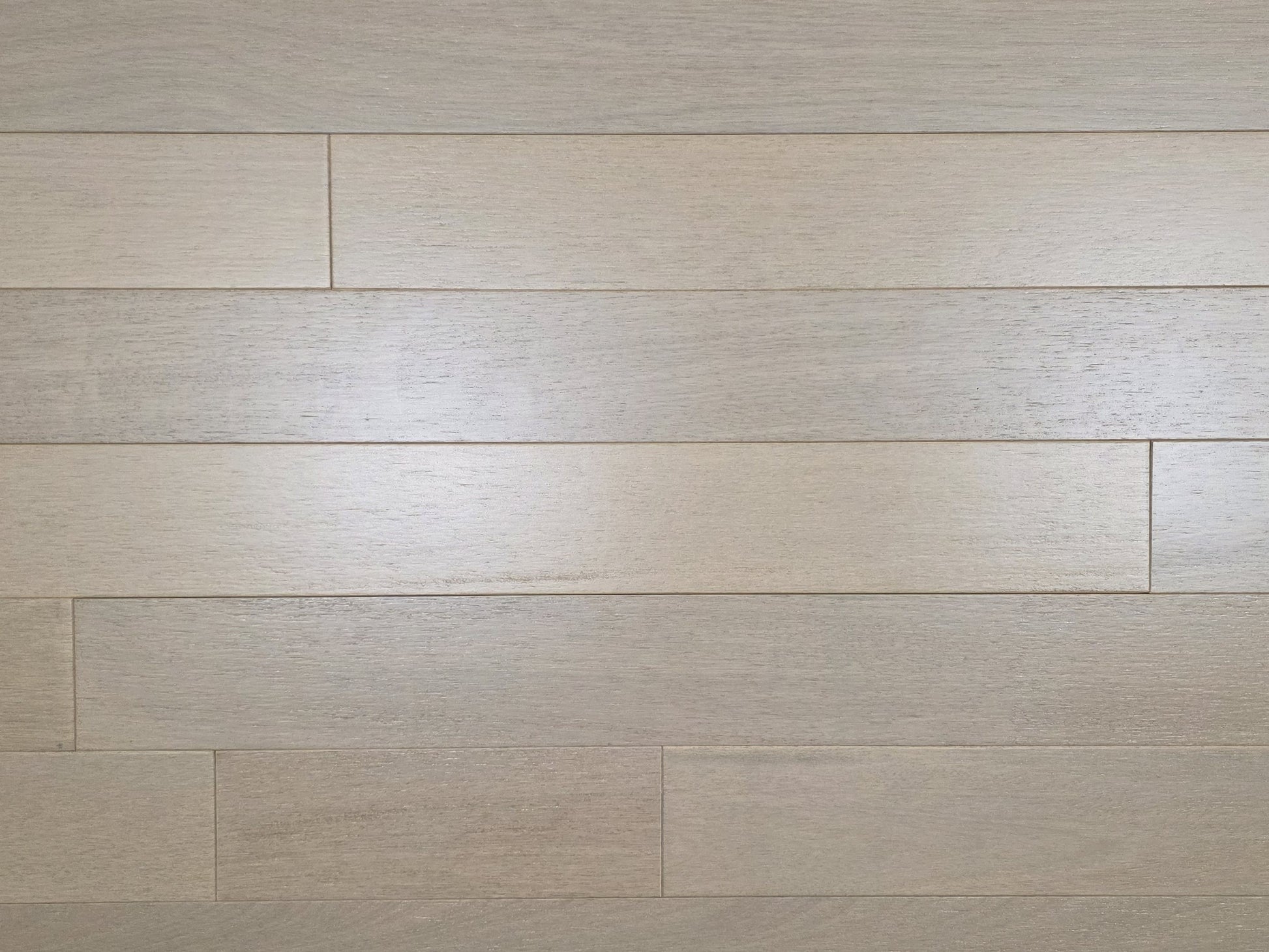 4" x 3/4" Solid Brazilian Oak Deriva Hardwood Flooring Close up