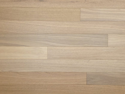 4" x 3/4" Solid Brazilian Oak Natural Hardwood Flooring closeup