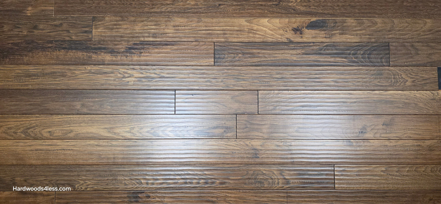 4" x 3/4" Hickory Calico Hardwood Flooring. Close up.