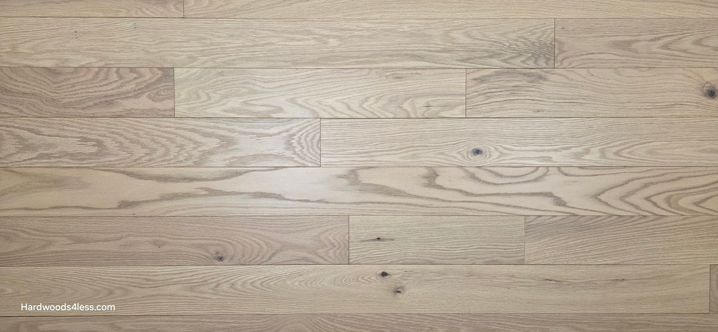 4" x 3/4" Solid Red Oak Doe Hardwood Flooring wide close up.