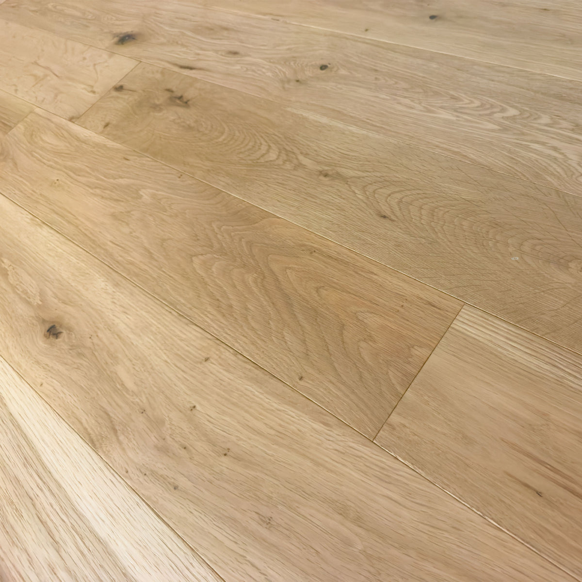 Solid European White Oak Abilene Close Up Of Grain
