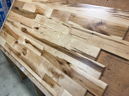 5" x 3/4" Solid Prefinished Maple Barnwood Cabin Grade Flooring