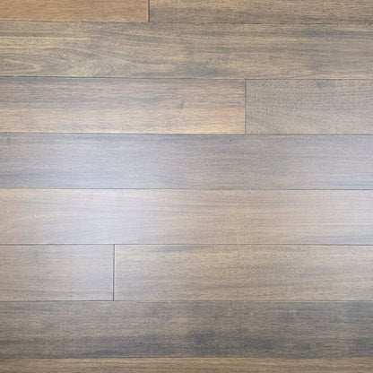 5" x 9/16" Engineered Brazilian Oak Pebble Hardwood Flooring. Close up.