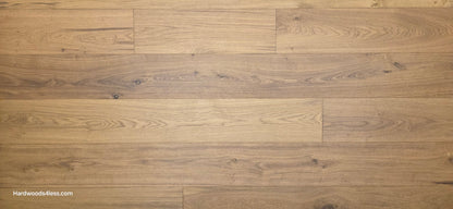 7 1/2" x 9/16" Engineered European Oak Rathlin Hardwood Flooring wide lens close up 