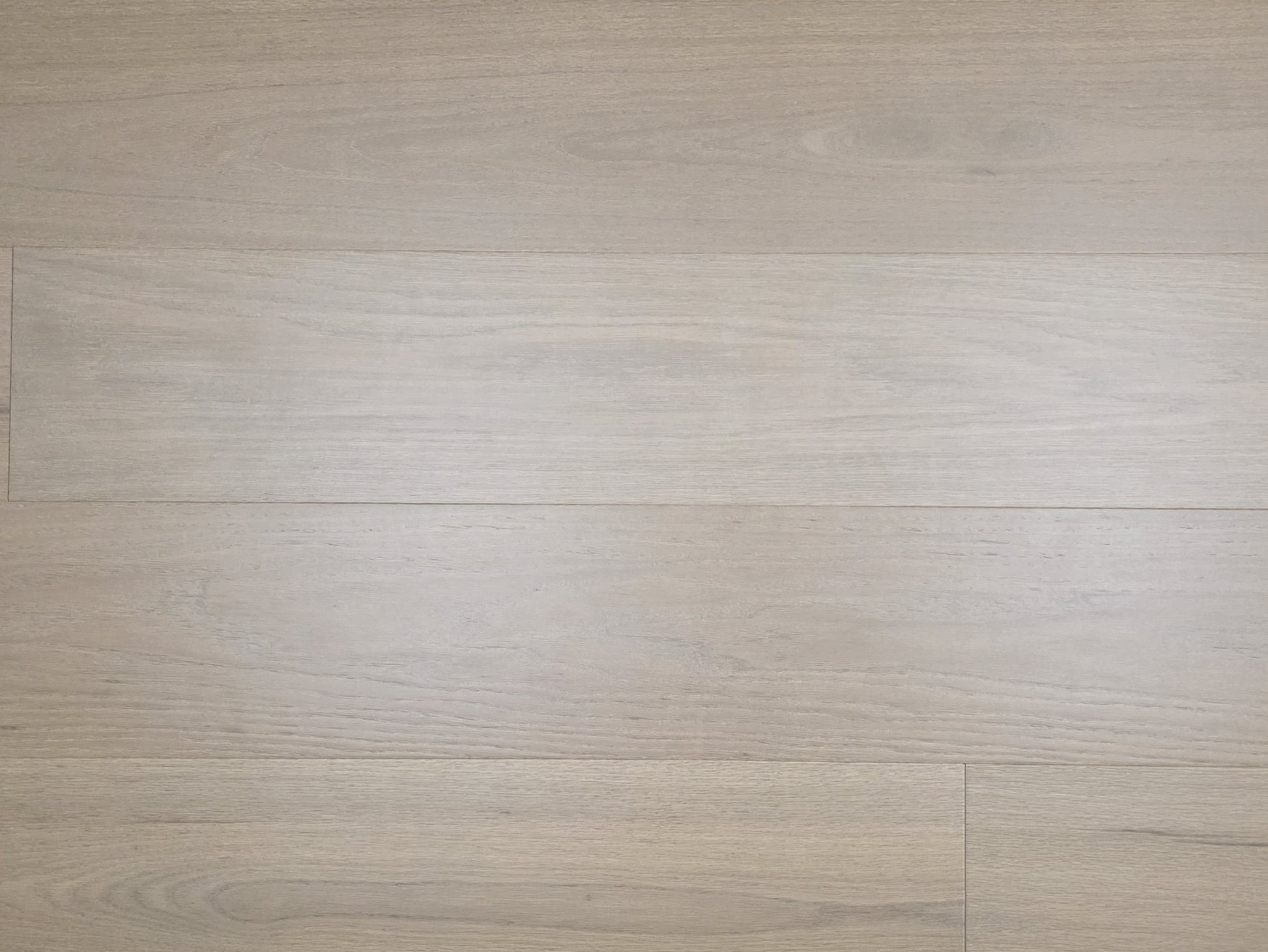 Engineered Red Oak Umbriel Hardwood Flooring closeup