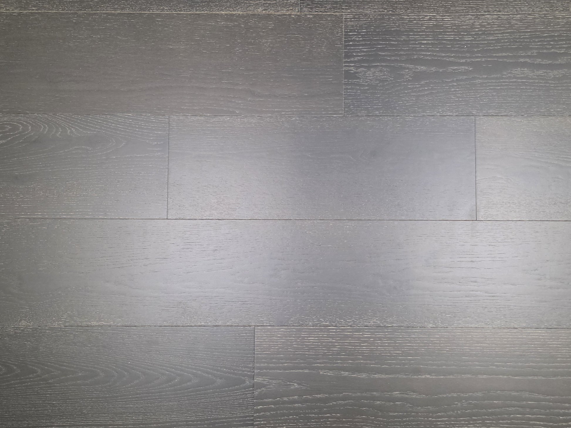 9 1/2" x 5/8" Engineered Red Oak Uriel Hardwood Flooring close up