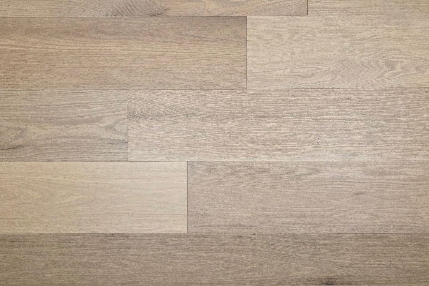 9 1/2" x 5/8" Engineered White Oak Sparrow Hardwood Flooring close up 