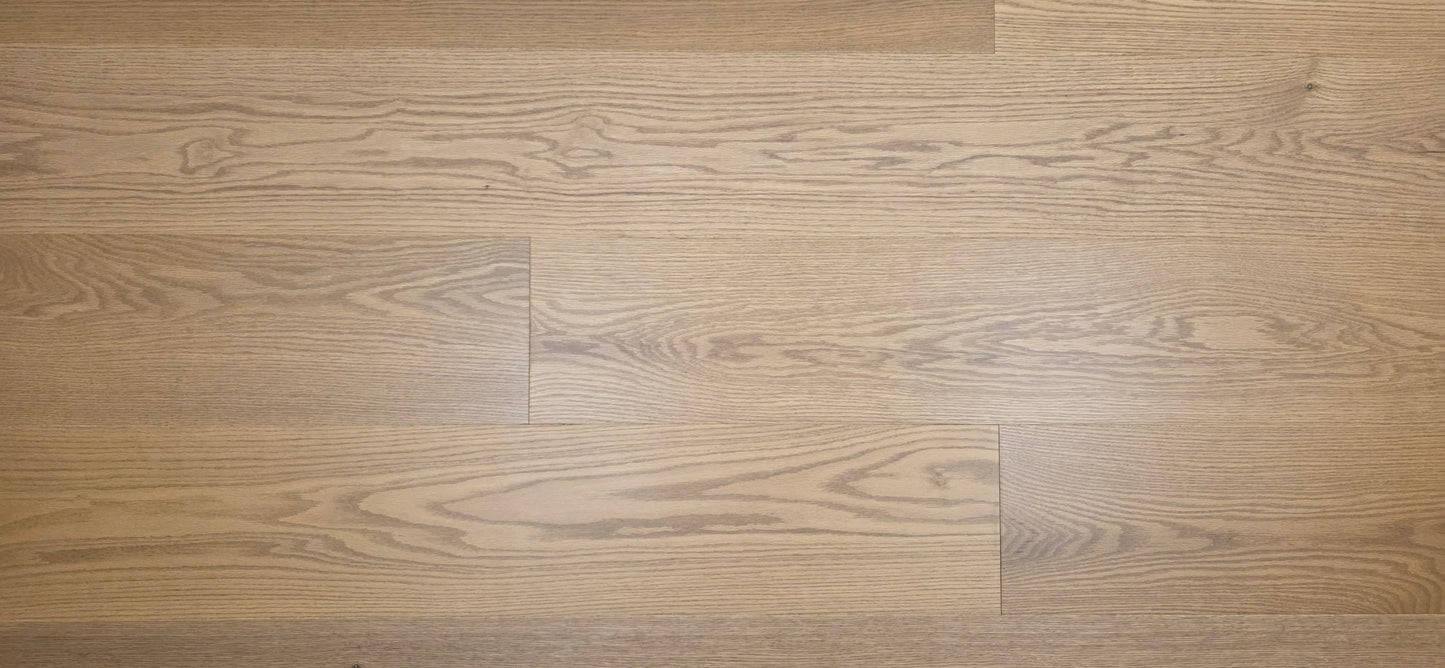 9 1/2" x 5/8" Engineered White Oak Waxwing Hardwood Flooring close up. 