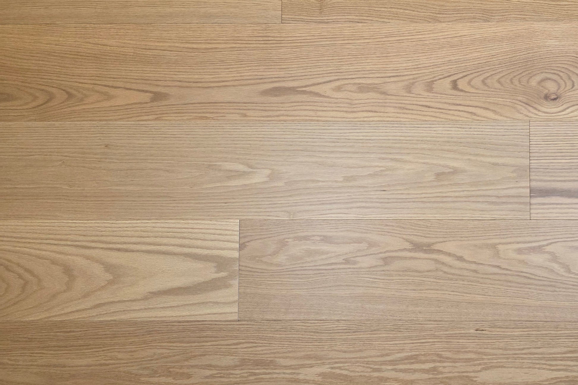 9 1/2" x 5/8" Engineered White Oak Wren Hardwood Flooring close up. 