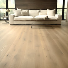 Load image into Gallery viewer, 7 1/2&quot; x 1/2&quot; Engineered Euro Oak Carlsbad Stain Hardwood Flooring
