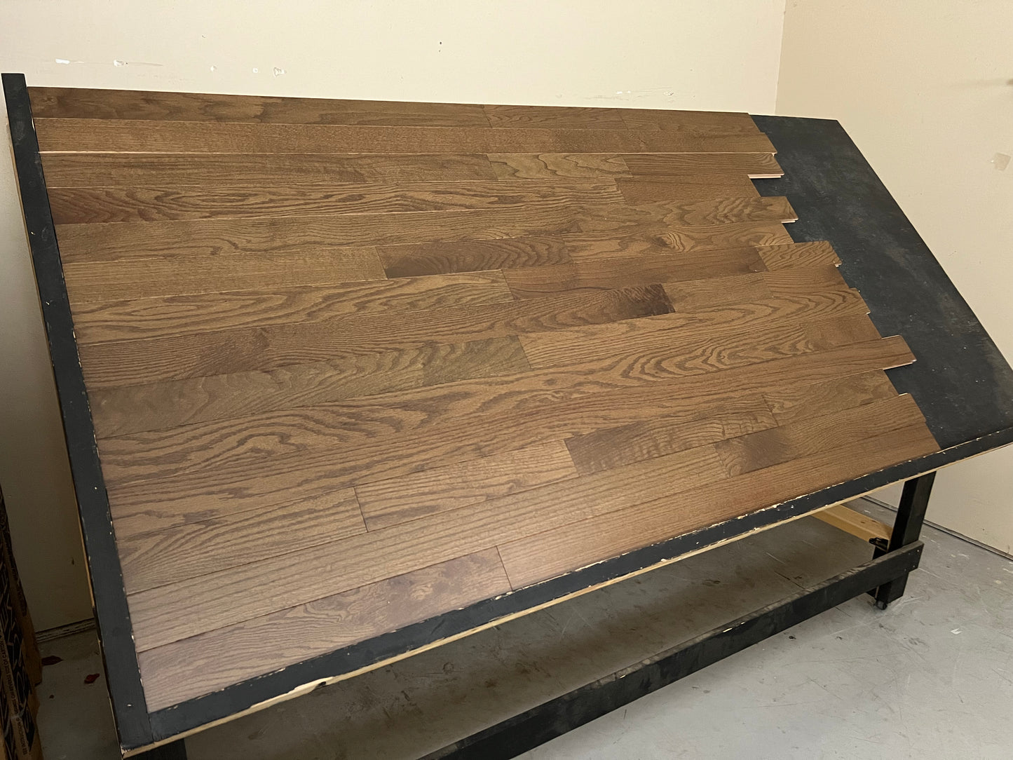 3 1/4" x 3/4" Solid Red Oak Caramel Hardwood Flooring