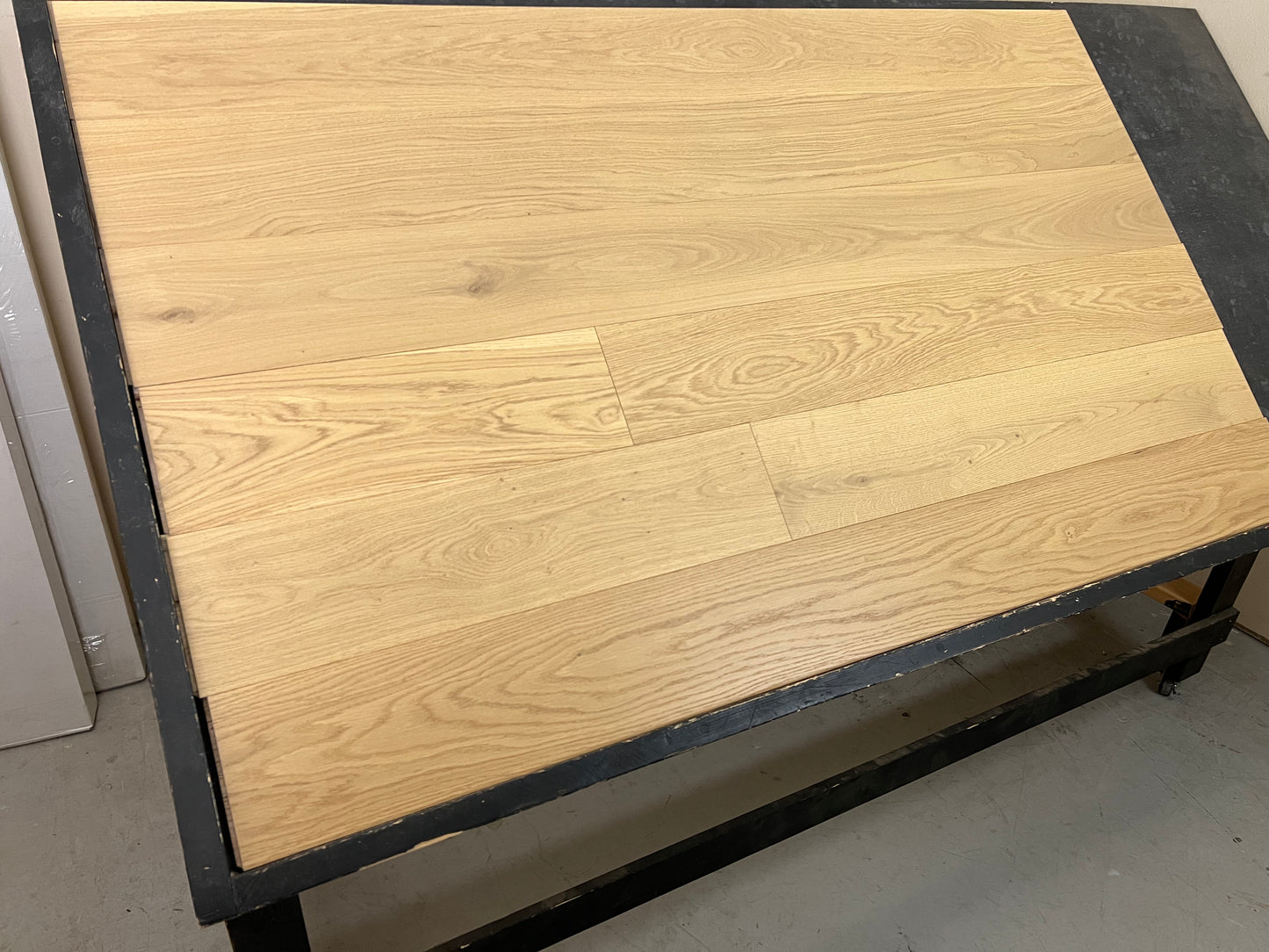 7.5" x 5/8" Engineered European Oak Heather Hardwood Flooring