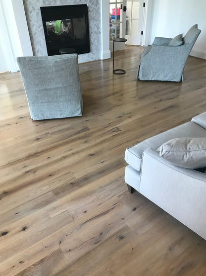 7" x 3/4" Unfinished Northern Oak Live Sawn Hardwood Flooring