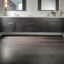 Load image into Gallery viewer, 5&quot; x 3/8&quot; Engineered European Oak Charcoal Stain Hardwood Flooring
