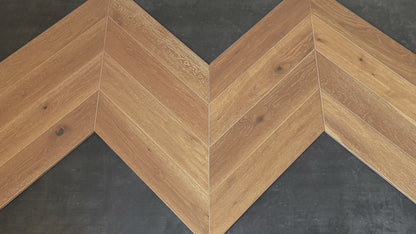 5" x 5/8" Engineered European Oak Chevron Margarita Hardwood Flooring