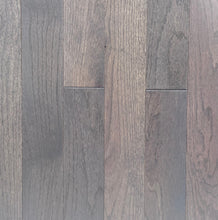Load image into Gallery viewer, 3 1/4 x 3/4 Oak Sunray Stain Prefinished Hardwood Flooring
