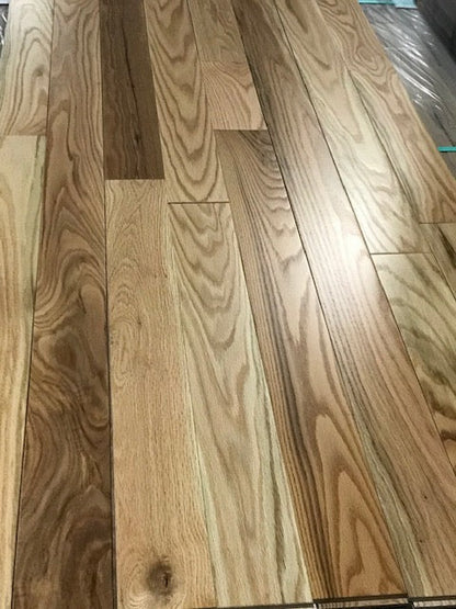 5" x 3/4" Prefinished Red Oak Clear / Natural Stain Hardwood Flooring